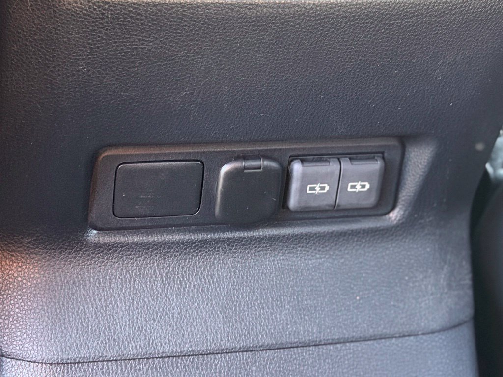 Used 2025 Toyota Land Cruiser w/ Premium Package AWD/4WD image 9