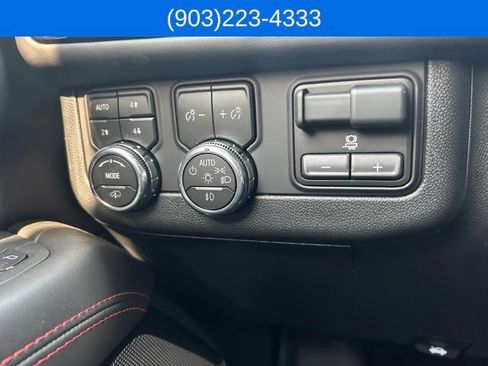 Used 2026 GMC Yukon AT4 Ultimate w/ LPO, Floor Liner Package AWD/4WD image 22
