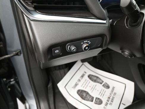 Used 2021 Buick Enclave Avenir w/ Avenir Technology Package image 12