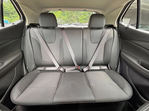 Used 2025 Buick Encore GX Preferred FWD image 34