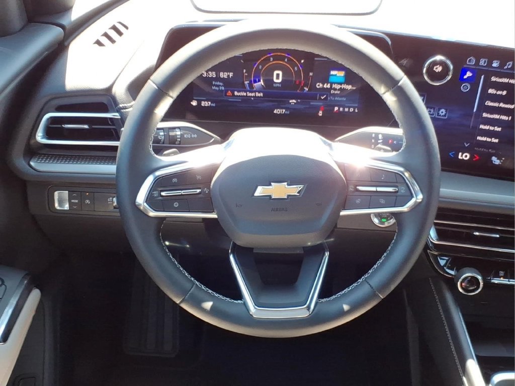 Certified 2025 Chevrolet Traverse LT FWD image 20