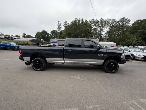 Used 2014 RAM 2500 Laramie AWD/4WD image 4
