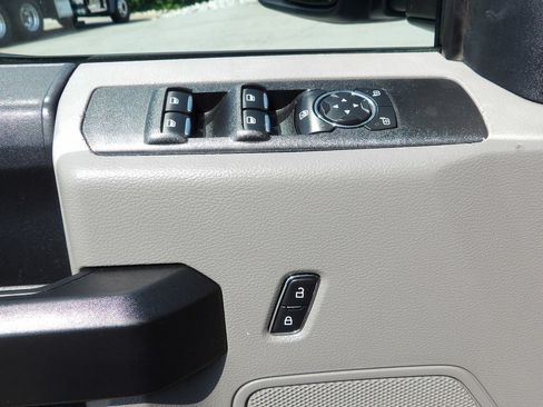Used 2020 Ford F350 XL w/ Power Equipment Group AWD/4WD image 15