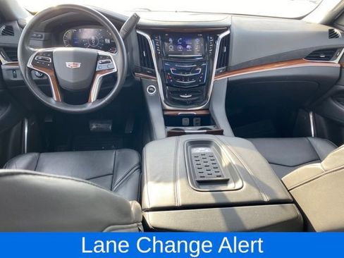 Certified 2017 Cadillac Escalade Luxury image 6