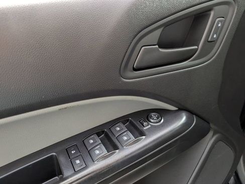 Used 2019 Chevrolet Colorado W/T w/ Custom Special Edition image 15