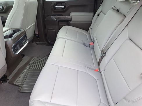 Used 2022 Chevrolet Silverado 1500 LTZ image 9