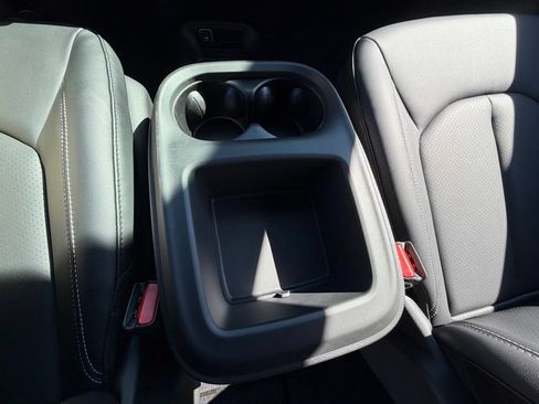 New 2026 Chrysler Pacifica Select w/ S Appearance Package FWD image 24