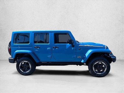 Used 2014 Jeep Wrangler Unlimited Sahara AWD/4WD image 8