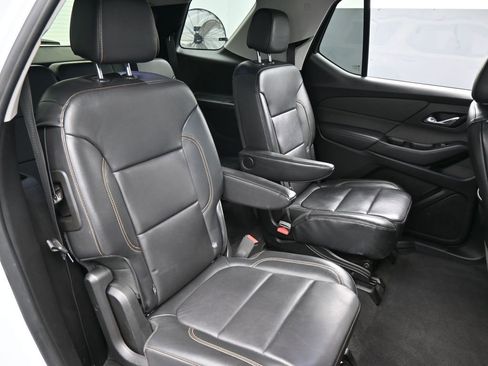 Used 2019 Chevrolet Traverse RS image 45