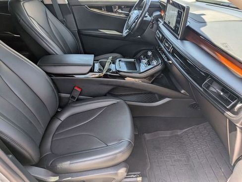 Certified 2023 Lincoln Nautilus Reserve AWD/4WD image 32