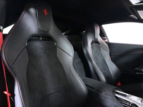 Used 2026 Ferrari 12Cilindri RWD image 4