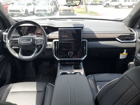 New 2026 GMC Acadia Denali w/ Super Cruise Package FWD image 12