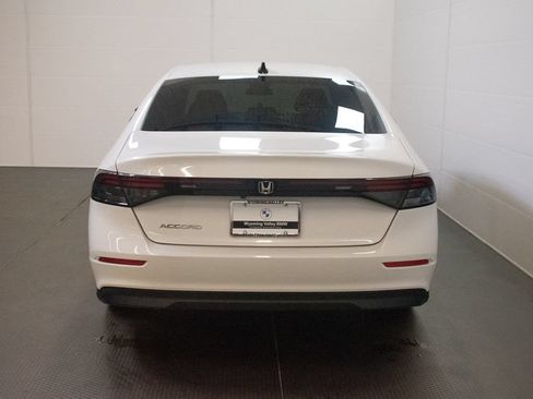 Used 2026 Honda Accord SE image 5