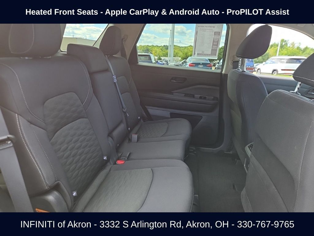 Used 2024 Nissan Pathfinder SV AWD/4WD image 22