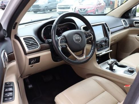 Used 2014 Jeep Grand Cherokee Limited AWD/4WD image 15