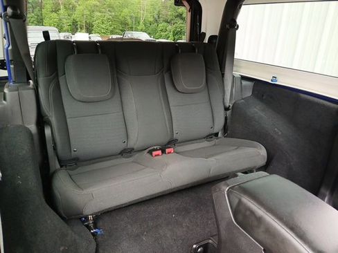 Used 2018 Jeep Wrangler Sport AWD/4WD image 15