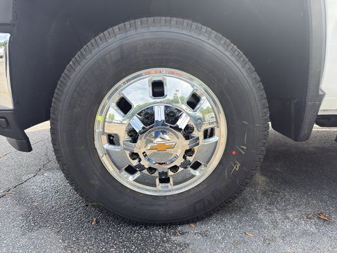 New 2026 Chevrolet Silverado 3500 LT w/ All Star Edition image 33