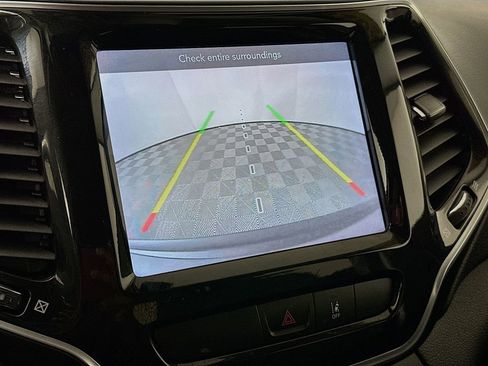 Certified 2022 Jeep Cherokee Limited image 21