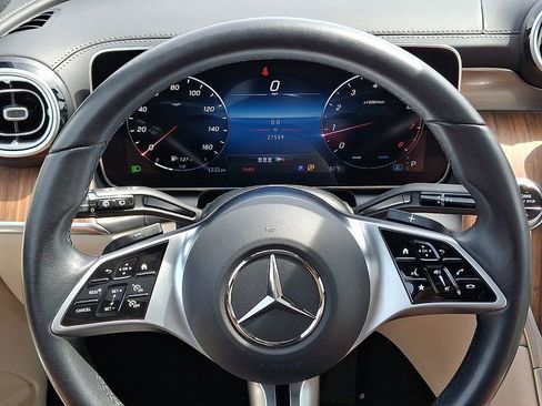 Certified 2023 Mercedes-Benz GLC 300 4MATIC image 19
