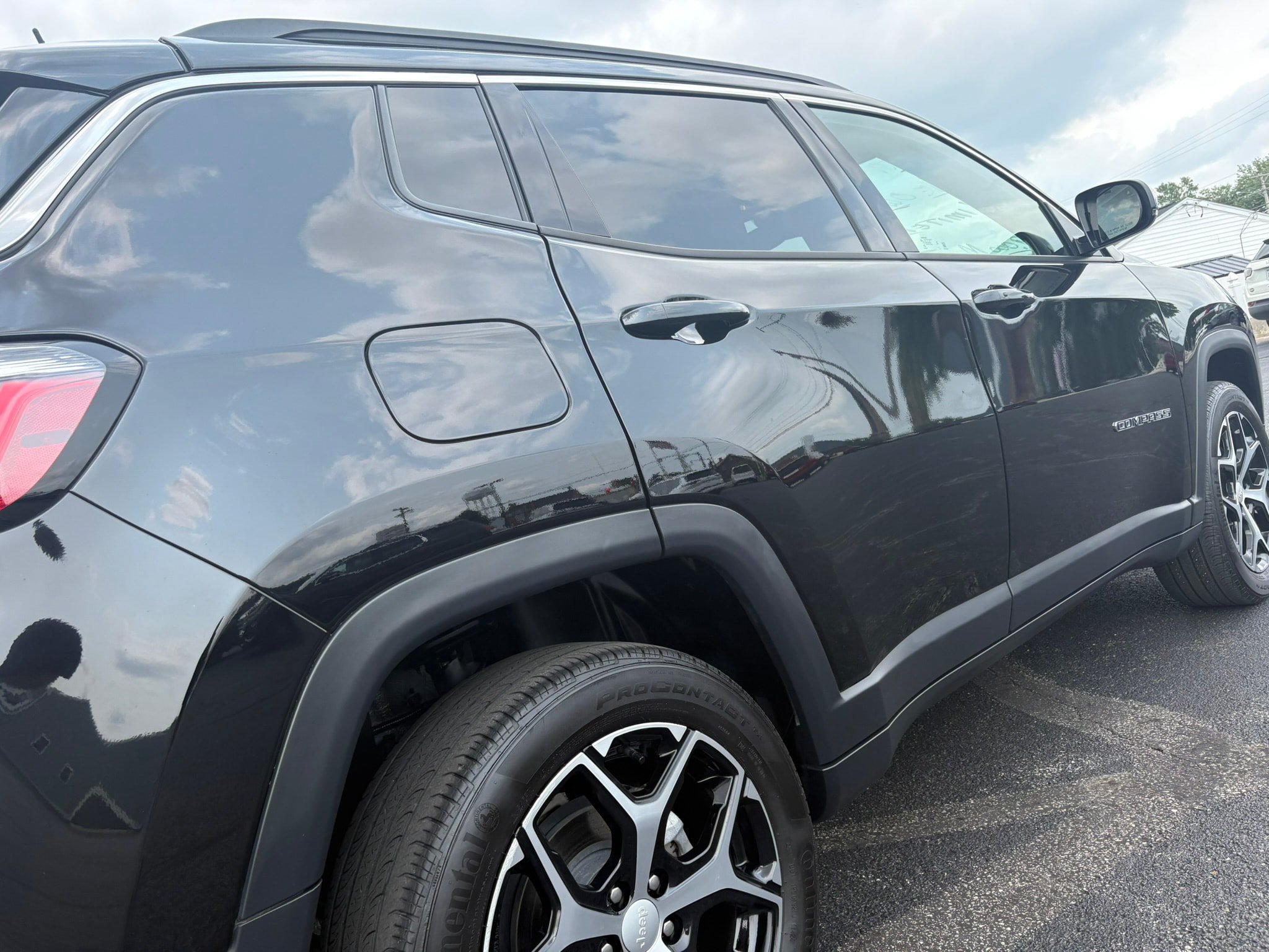 Used 2024 Jeep Compass Limited AWD/4WD image 13