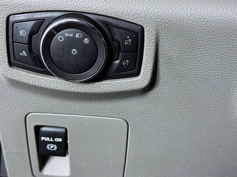 Used 2016 Ford F150 XL w/ Equipment Group 101A Mid image 14