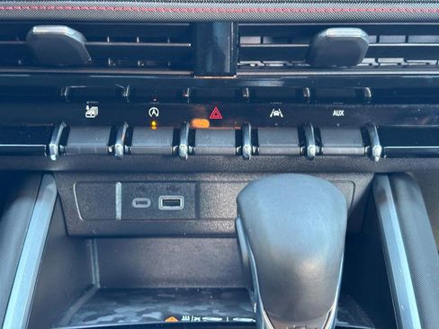 New 2025 Chevrolet Colorado Z71 w/ Midnight Edition image 9