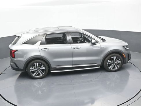 Used 2022 Kia Sorento EX w/ Panoramic Sunroof Package image 61