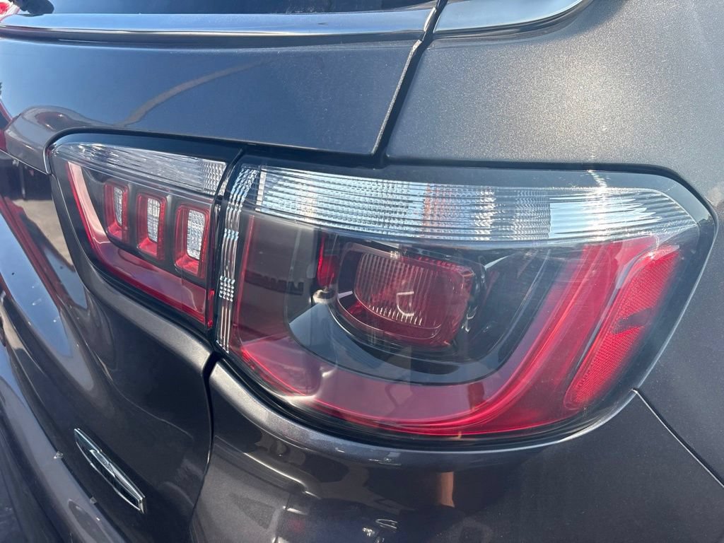 Certified 2023 Jeep Compass Latitude AWD/4WD image 31