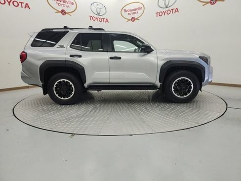 Used 2025 Toyota 4Runner TRD Off-Road Premium w/ Tow Technology Package AWD/4WD image 3