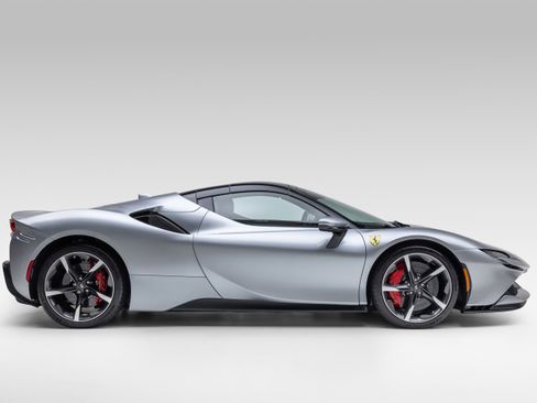Certified 2023 Ferrari SF90 Spider AWD/4WD image 10