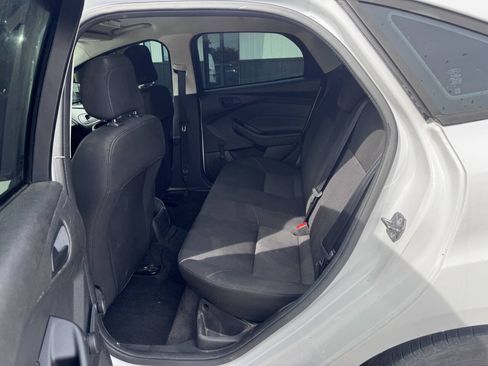 Used 2018 Ford Focus S FWD image 15
