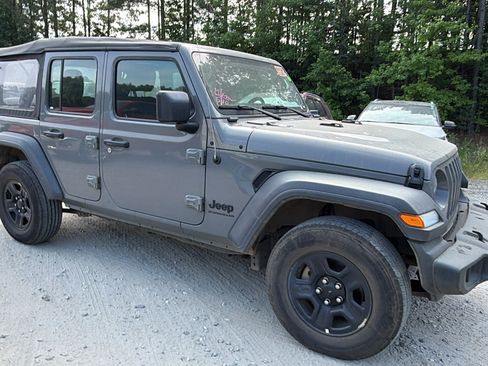 Used 2023 Jeep Wrangler Unlimited Sport AWD/4WD image 5
