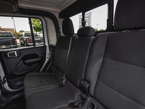 Used 2020 Jeep Gladiator Sport w/ Quick Order Package 24S AWD/4WD image 30