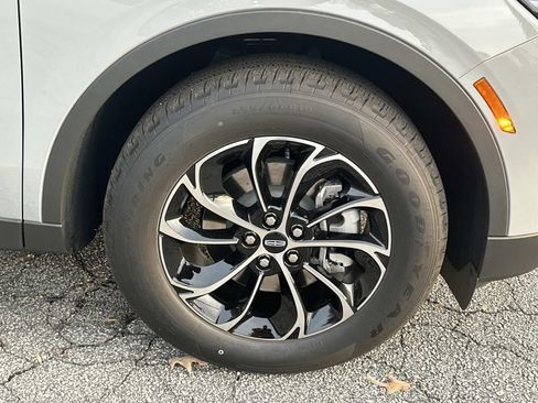 New 2026 Lincoln Nautilus Premier w/ Equipment Group 102A image 12