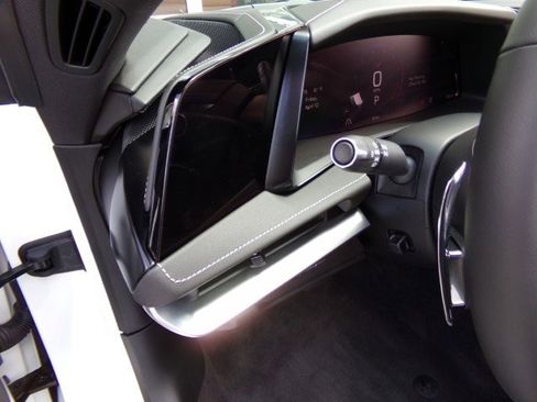 Used 2026 Chevrolet Corvette Z06 image 16