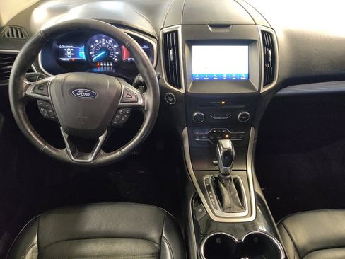 Used 2017 Ford Edge SEL w/ Equipment Group 201A AWD/4WD image 22
