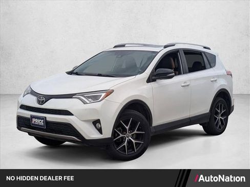 Used 2018 Toyota RAV4 SE w/ Power Extra Value Package FWD image 1