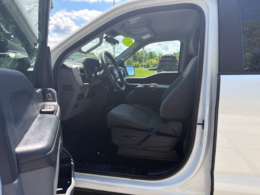 Used 2023 Ford F150 XLT w/ Trailer Tow Package AWD/4WD image 10