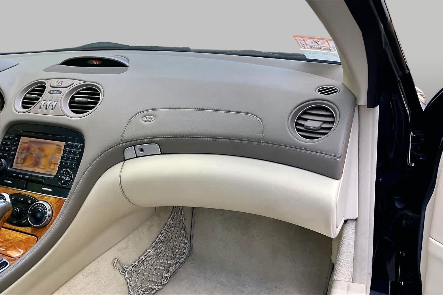 Used 2007 Mercedes-Benz SL 550 image 17