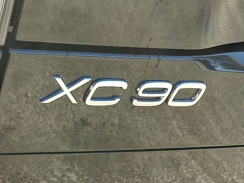 Used 2010 Volvo XC90 3.2 image 29