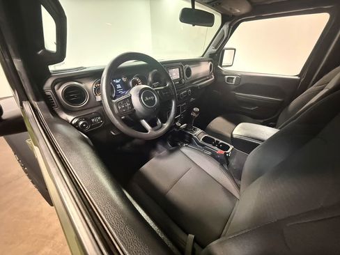 Used 2022 Jeep Wrangler Willys image 55