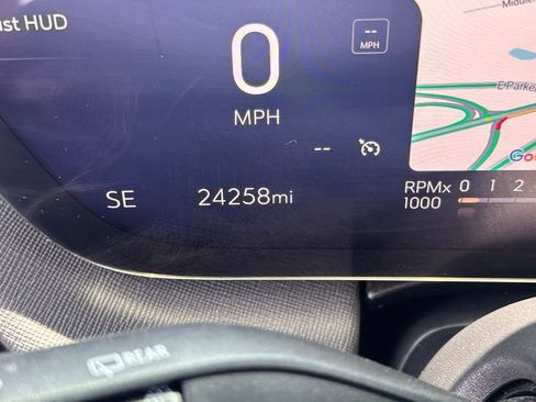 Used 2025 Buick Enclave Sport Touring w/ Power Package FWD image 22