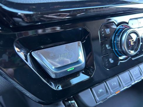 New 2026 GMC Sierra 1500 AT4 w/ AT4 Premium Package image 34