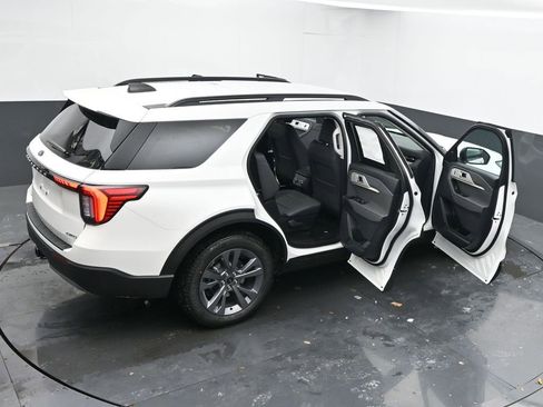 New 2026 Ford Explorer Active w/ Active Comfort Package image 64