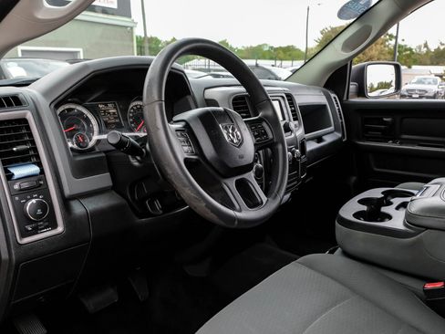 Used 2018 RAM 1500 Express w/ Black Ram 1500 Express Group image 3