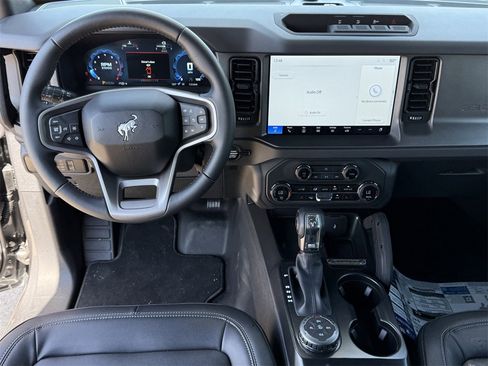 New 2025 Ford Bronco Big Bend w/ Black Diamond Package image 35