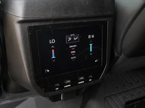 Used 2025 GMC Yukon AT4 Ultimate w/ LPO, Floor Liner Package AWD/4WD image 15