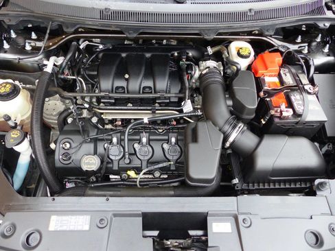 Used 2018 Ford Flex SEL w/ Equipment Group 202A image 32