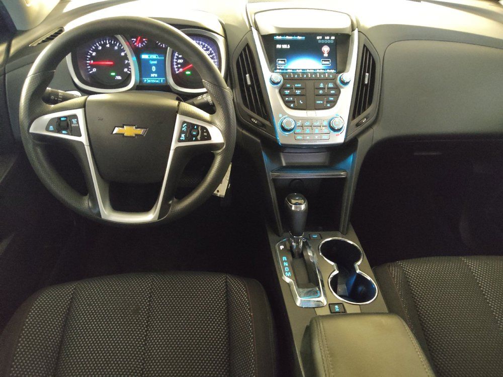 Used 2017 Chevrolet Equinox LT AWD/4WD image 22