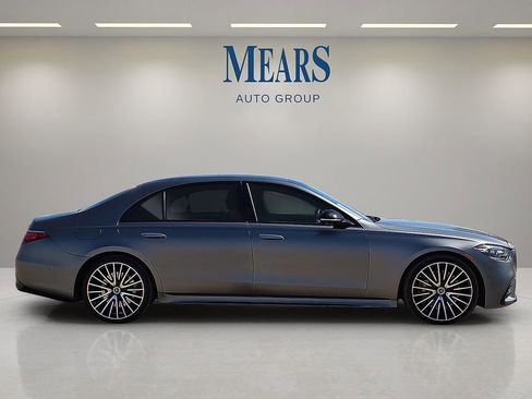 Used 2023 Mercedes-Benz S 580 4MATIC Sedan image 6
